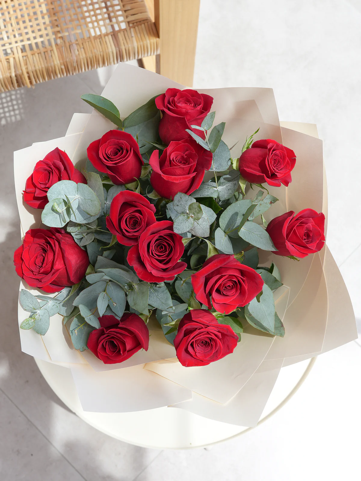 13 red roses bouquet flowers in kundu 1